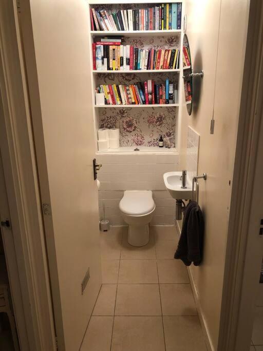 Spacious Two Double Bedroom Flat London Exterior photo
