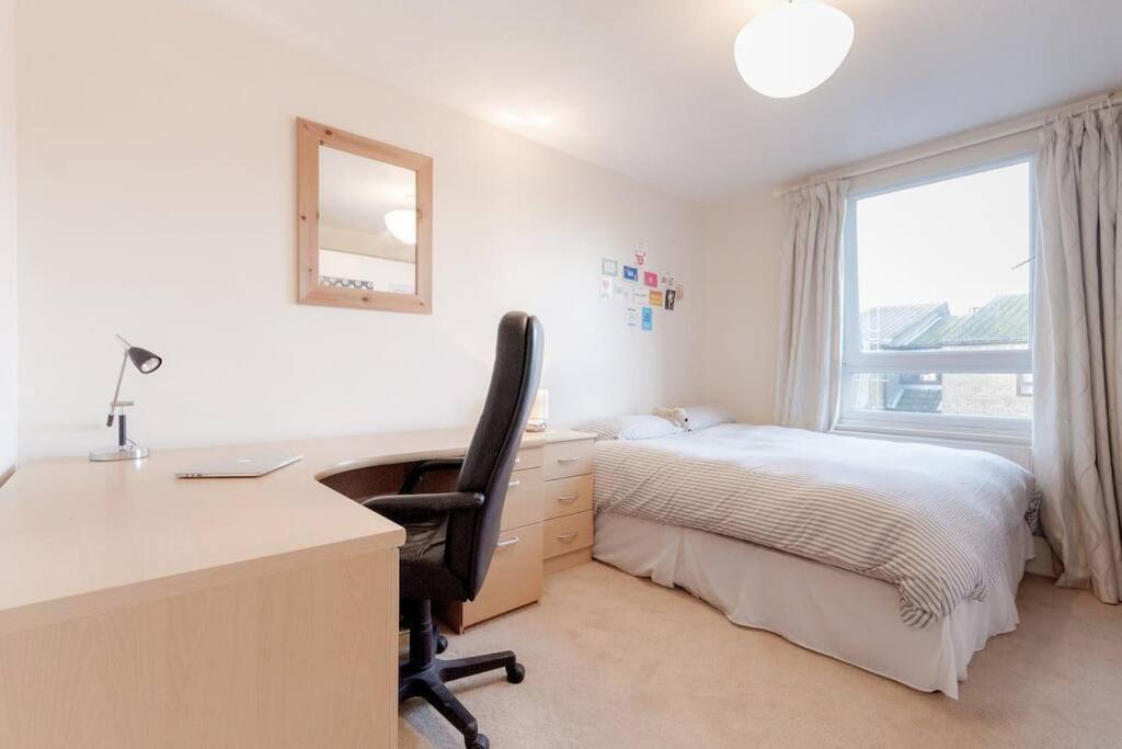 Spacious Two Double Bedroom Flat London Exterior photo